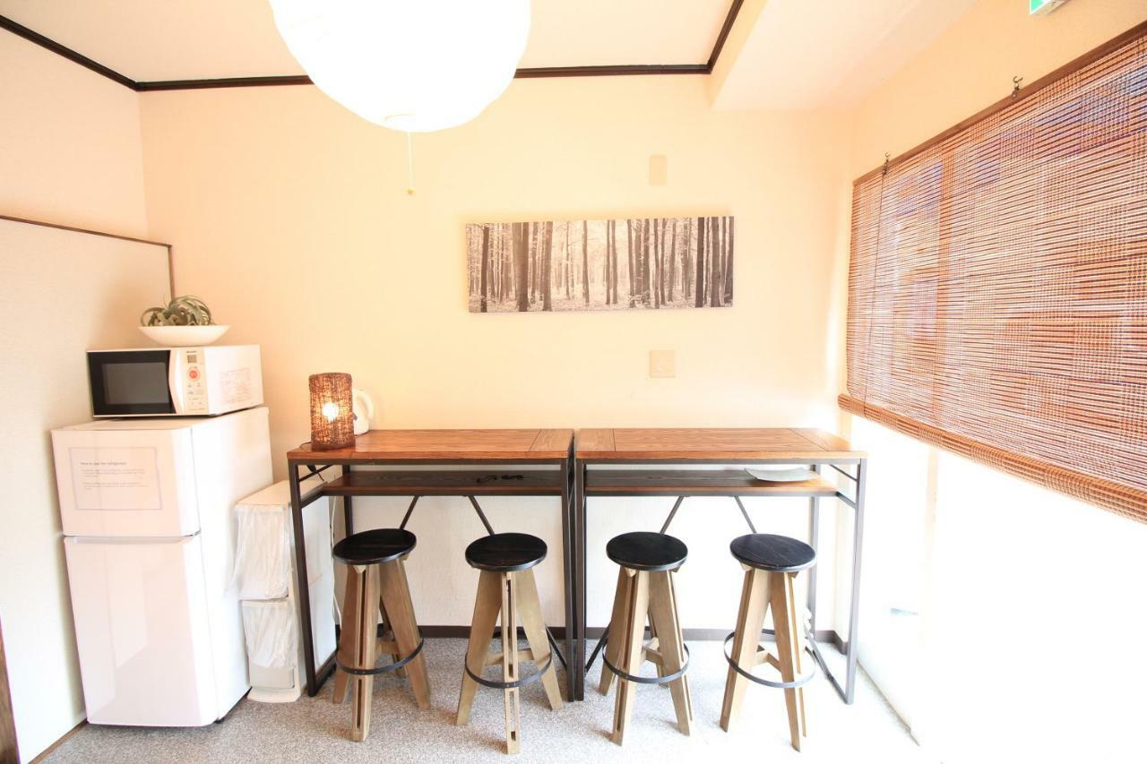 Hostel Ten With Japanese Sake Bar *