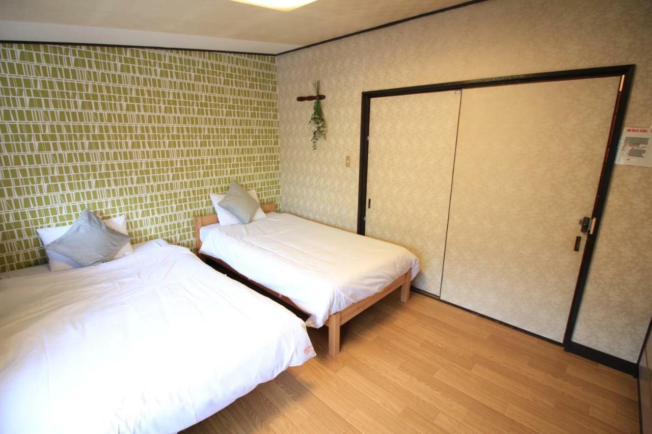 Hostel Ten With Japanese Sake Bar *